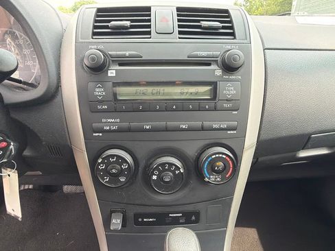 Used 2009 Toyota Corolla S FWD image 18