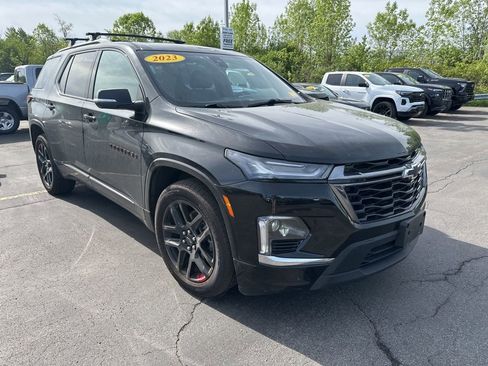 Used 2023 Chevrolet Traverse Premier w/ Redline Edition AWD/4WD image 1