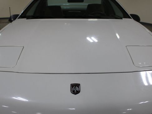 Used 1988 Pontiac Fiero GT image 17