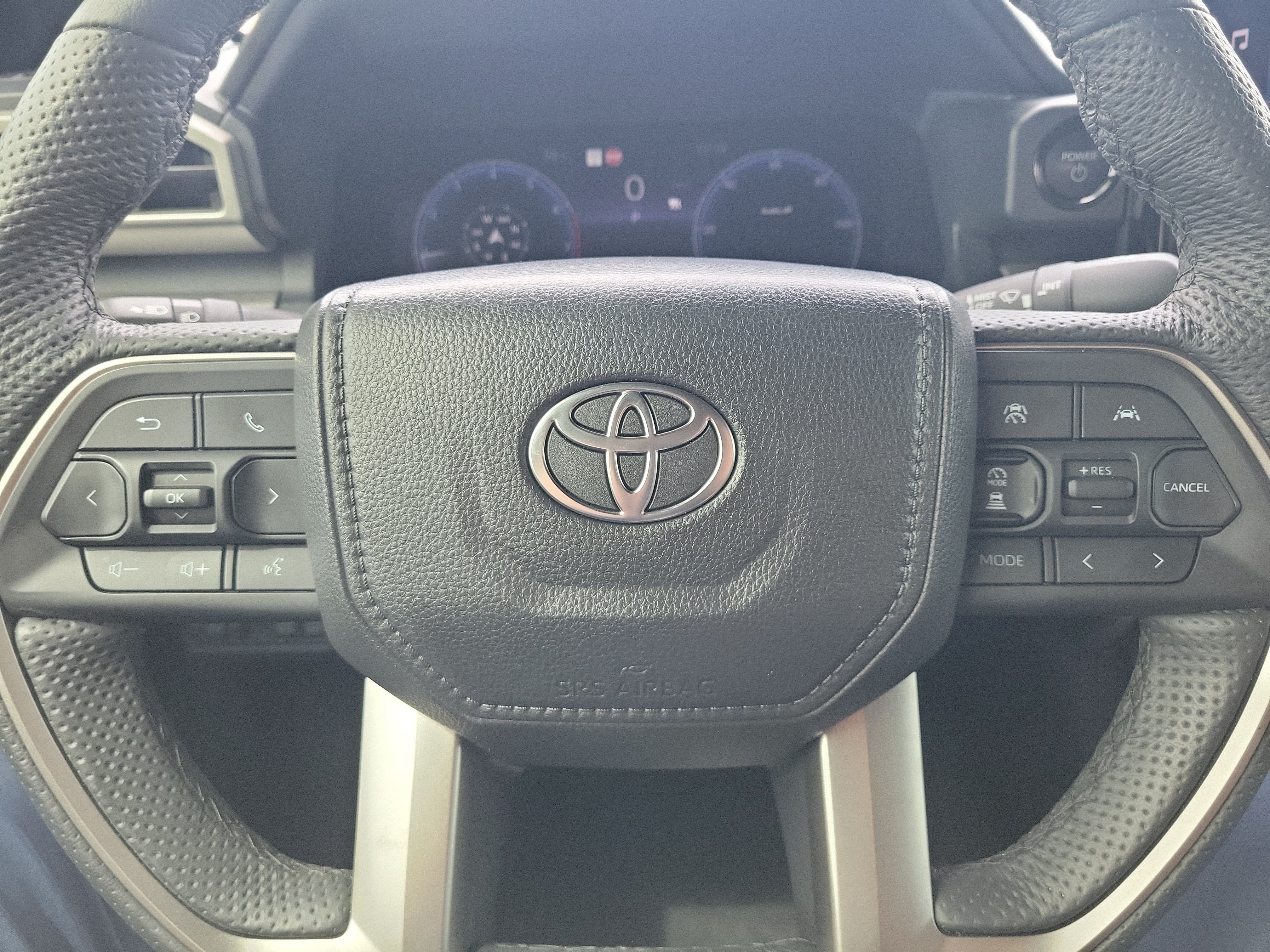 Used 2025 Toyota Tacoma 4x4 Double Cab Hybrid image 31