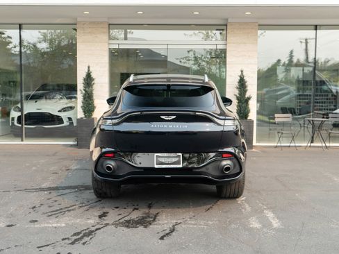 Used 2021 Aston Martin DBX image 49