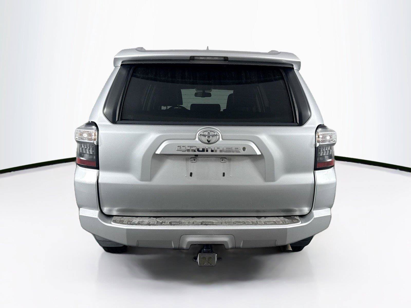 Used 2016 Toyota 4Runner SR5 Premium RWD image 8