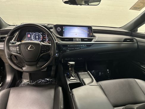 Used 2020 Lexus ES 350 w/ Premium Package image 29