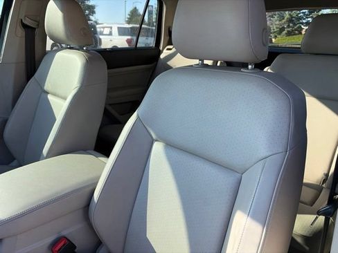 Used 2019 Volkswagen Atlas SE w/ Panoramic Sunroof Package AWD/4WD image 13