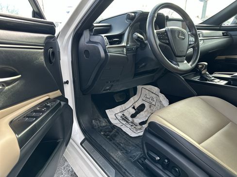 Used 2020 Lexus ES 350 image 14