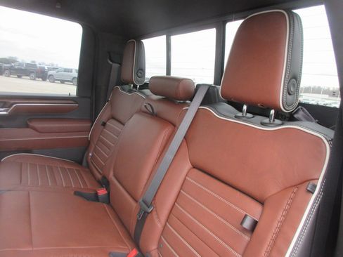 New 2026 GMC Sierra 2500 Denali Ultimate image 15