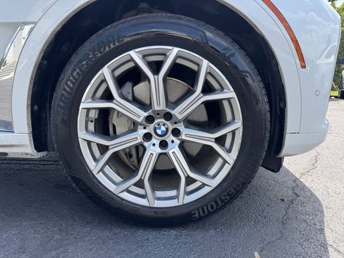 Used 2019 BMW X7 xDrive40i w/ Premium Package AWD/4WD image 22