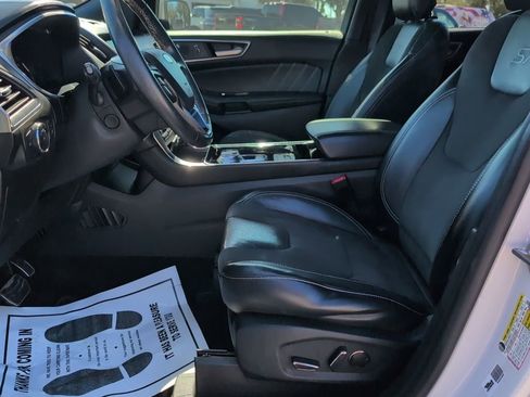 Used 2019 Ford Edge ST w/ Convenience Package image 8