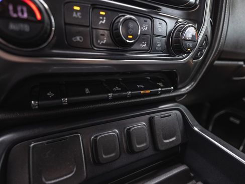 Used 2019 Chevrolet Silverado 2500 LTZ w/ Duramax Plus Package AWD/4WD image 19