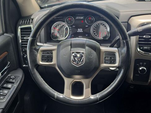 Used 2015 RAM 2500 Laramie AWD/4WD image 12