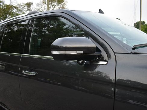 Used 2024 Ford Expedition Max Limited AWD/4WD image 40