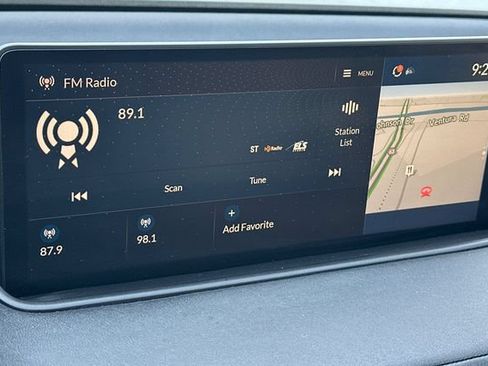 Used 2023 Acura MDX w/ Technology Package FWD image 22