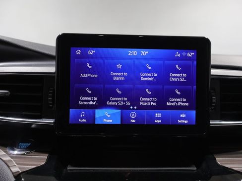 Used 2024 Ford Explorer Limited w/ Equipment Group 301A AWD/4WD image 25