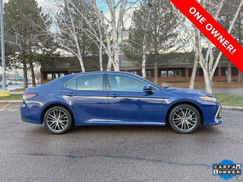 Used 2024 Toyota Camry XLE image 5