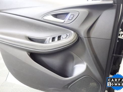 Used 2024 Buick Encore GX Sport Touring FWD image 34