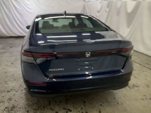 Certified 2024 Honda Accord EX image 7