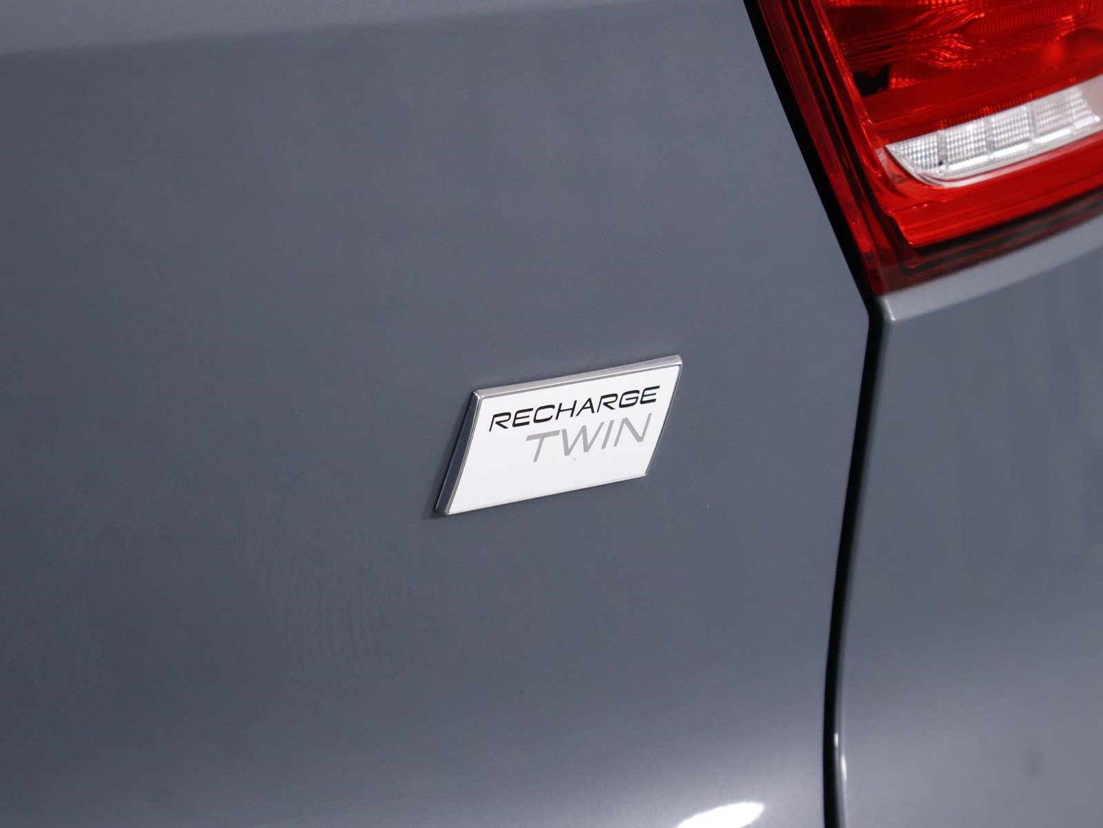 Certified 2023 Volvo XC40 Recharge Ultimate AWD/4WD image 20