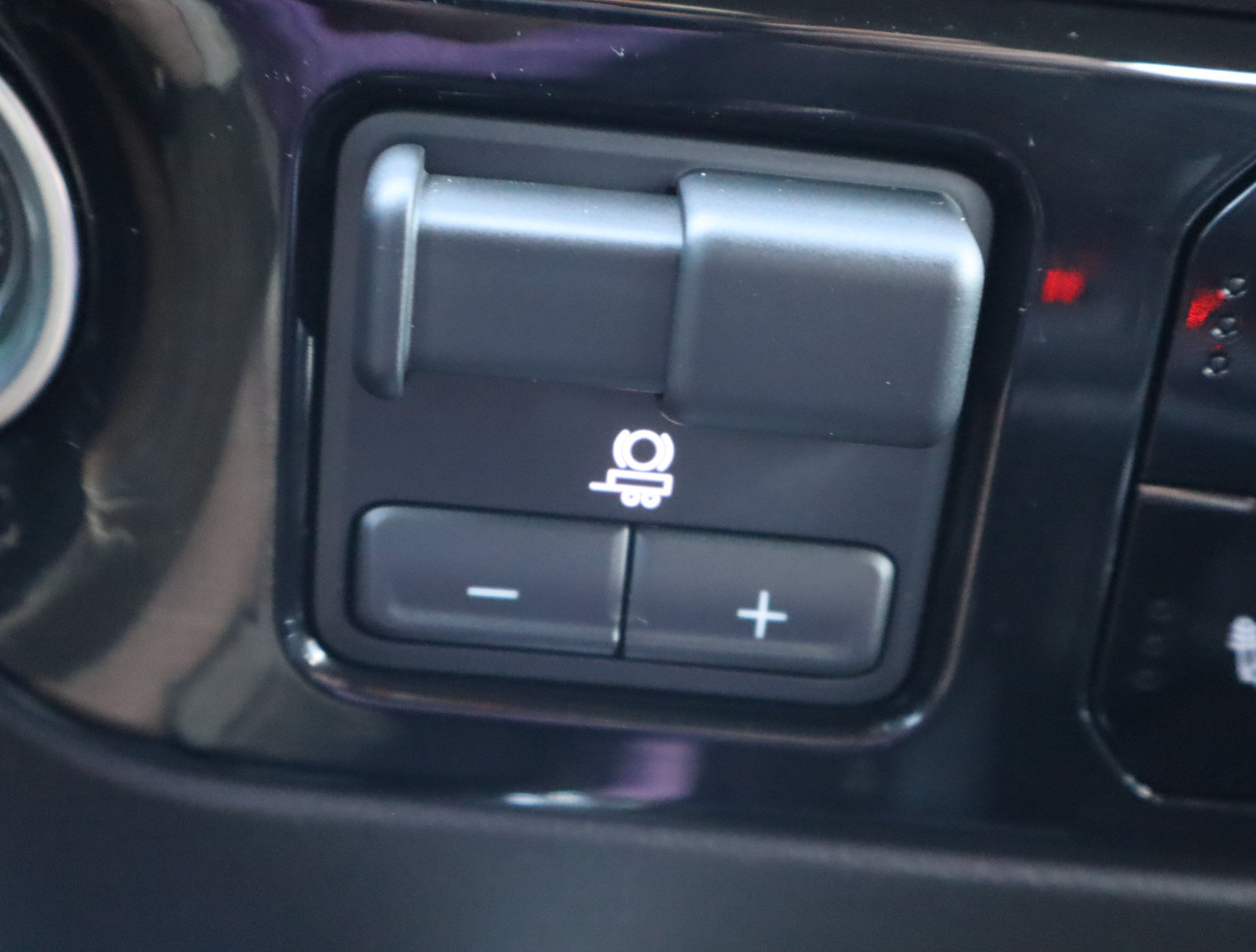 Used 2024 Chevrolet Silverado 1500 RST w/ Convenience Package II AWD/4WD image 32