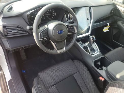 Used 2025 Subaru Outback Premium w/ Popular Package #1A image 19