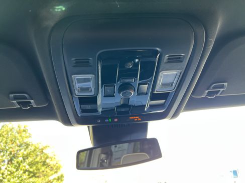 New 2026 Chevrolet TrailBlazer LT w/ LPO, Blackout Package image 32