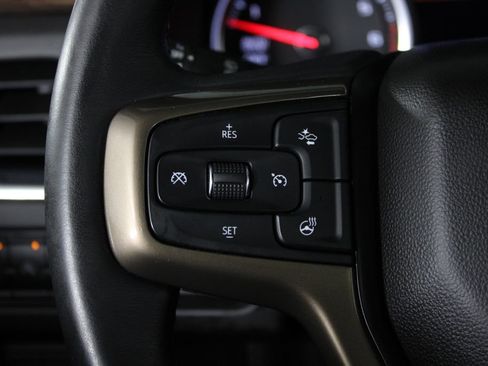 Used 2021 Chevrolet Suburban High Country image 28