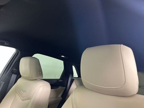 Used 2018 Cadillac XT5 AWD image 13