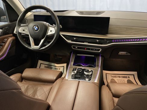 Used 2023 BMW X7 xDrive40i w/ Parking Assistance Package image 49