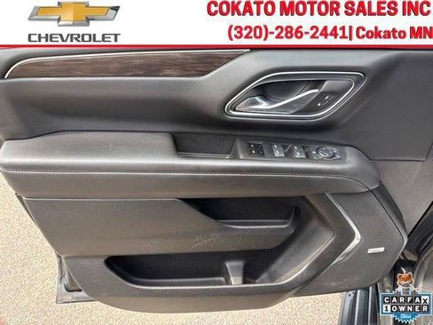 Used 2024 Chevrolet Suburban LT AWD/4WD image 18