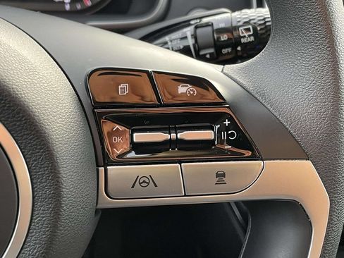 Certified 2024 Hyundai Tucson SEL FWD image 11