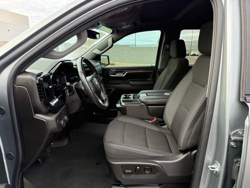 Certified 2025 Chevrolet Silverado 1500 LT image 15