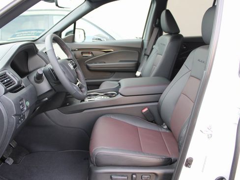 New 2026 Honda Ridgeline Black Edition image 25