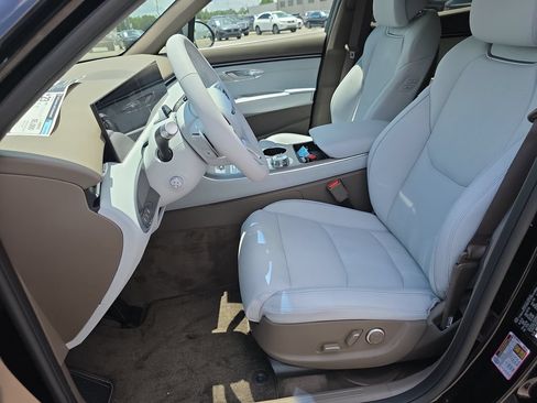 New 2026 Genesis GV70 2.5T Advanced AWD/4WD image 11