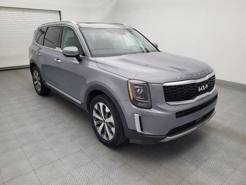 Used 2022 Kia Telluride S FWD image 13