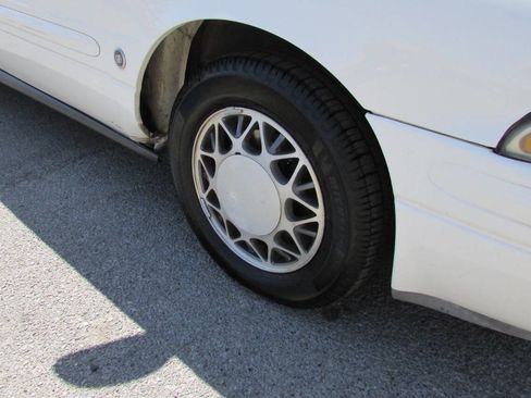 Used 2003 Buick Le Sabre Limited FWD image 13