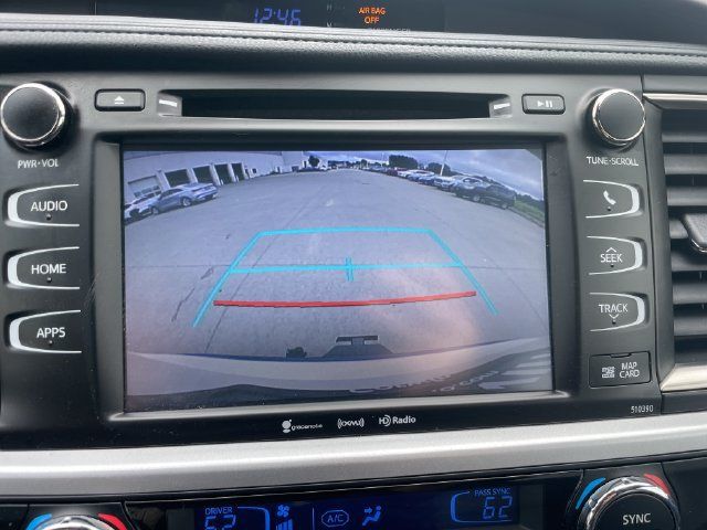 Used 2019 Toyota Highlander XLE AWD/4WD image 15