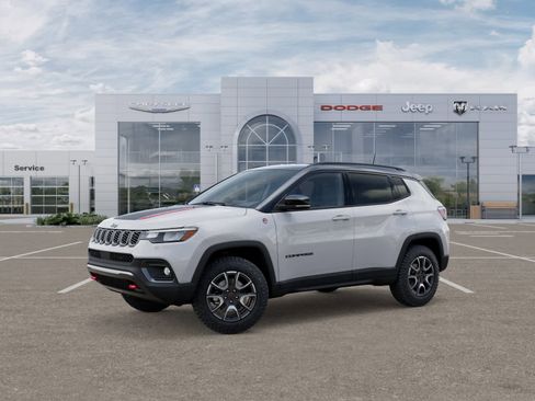 New 2026 Jeep Compass Trailhawk image 2