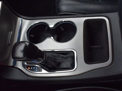 Used 2020 Jeep Grand Cherokee Overland image 37