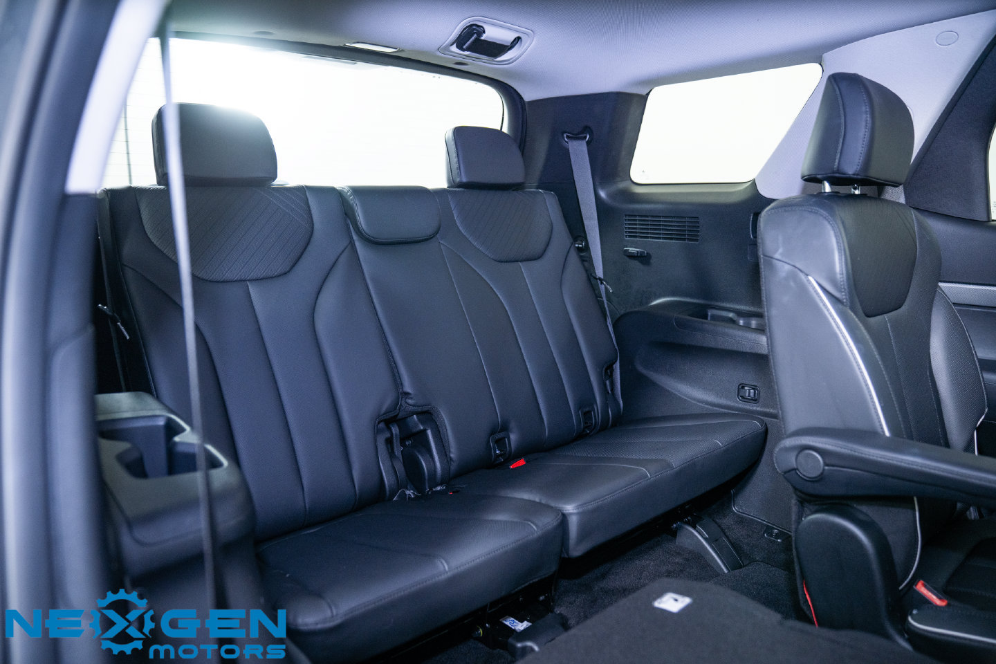 Used 2024 Hyundai Palisade SEL AWD/4WD image 32
