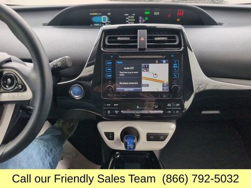 Certified 2017 Toyota Prius Three Touring w/ Carpet Mat Package image 20
