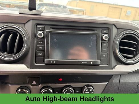Used 2019 Toyota Tacoma SR5 AWD/4WD image 13