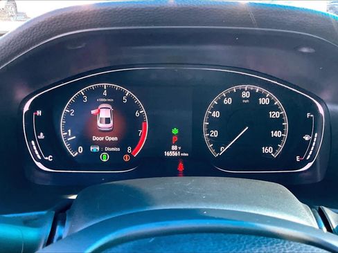 Used 2018 Honda Accord EX image 26