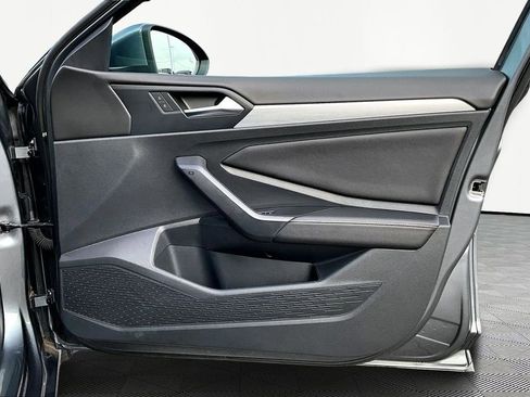 Used 2025 Volkswagen Jetta S image 24