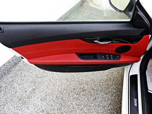 Used 2016 BMW Z4 sDrive28i image 7