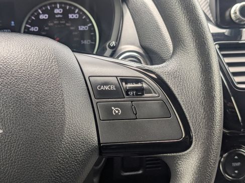Used 2024 Mitsubishi Eclipse Cross LE AWD/4WD image 23