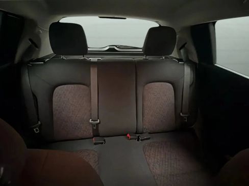 Used 2018 Chevrolet Sonic LT w/ Convenience Package FWD image 19