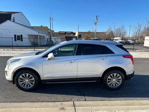 Used 2017 Cadillac XT5 Luxury w/ Driver Awareness Package image 30