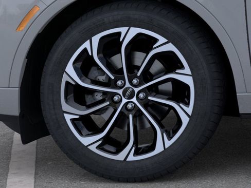 New 2026 Lincoln Nautilus Reserve image 19