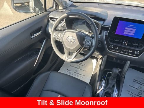 Certified 2023 Toyota Corolla Cross XLE w/ Convenience Package FWD image 19