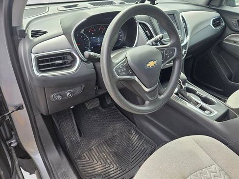 Used 2023 Chevrolet Equinox LT image 7