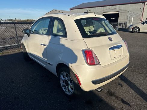Used 2016 FIAT 500 Lounge image 2